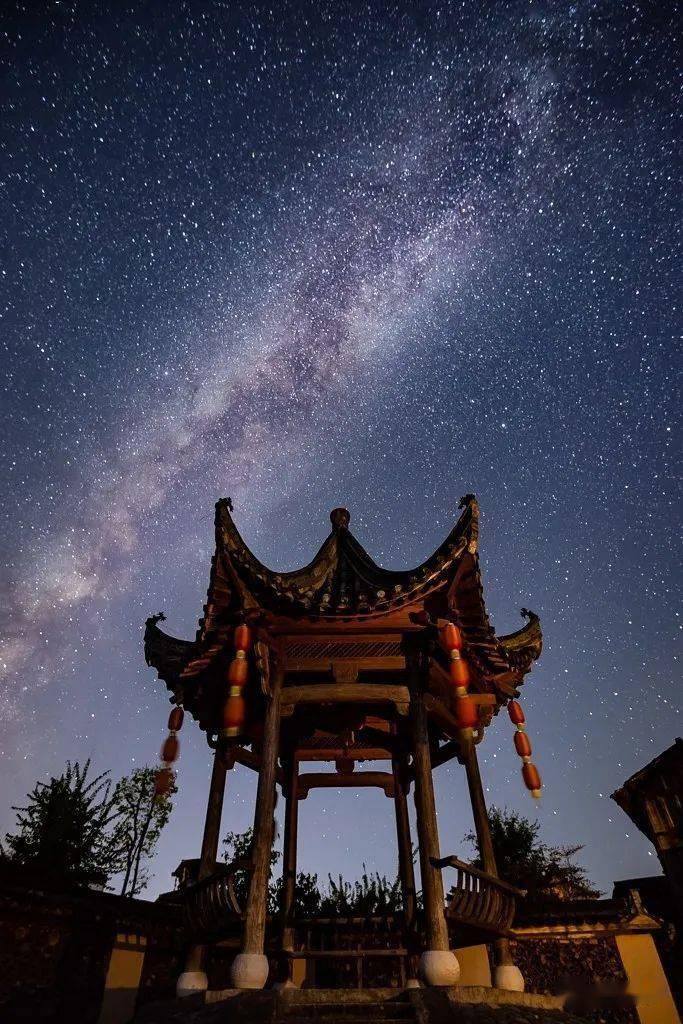 无人的神秘村